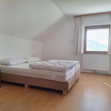 Jukbichl 1 Lägenhet *