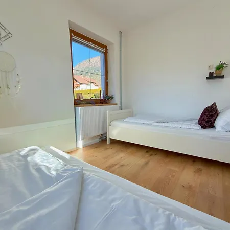 Jukbichl 1 Διαμέρισμα Kotschach-Mauthen